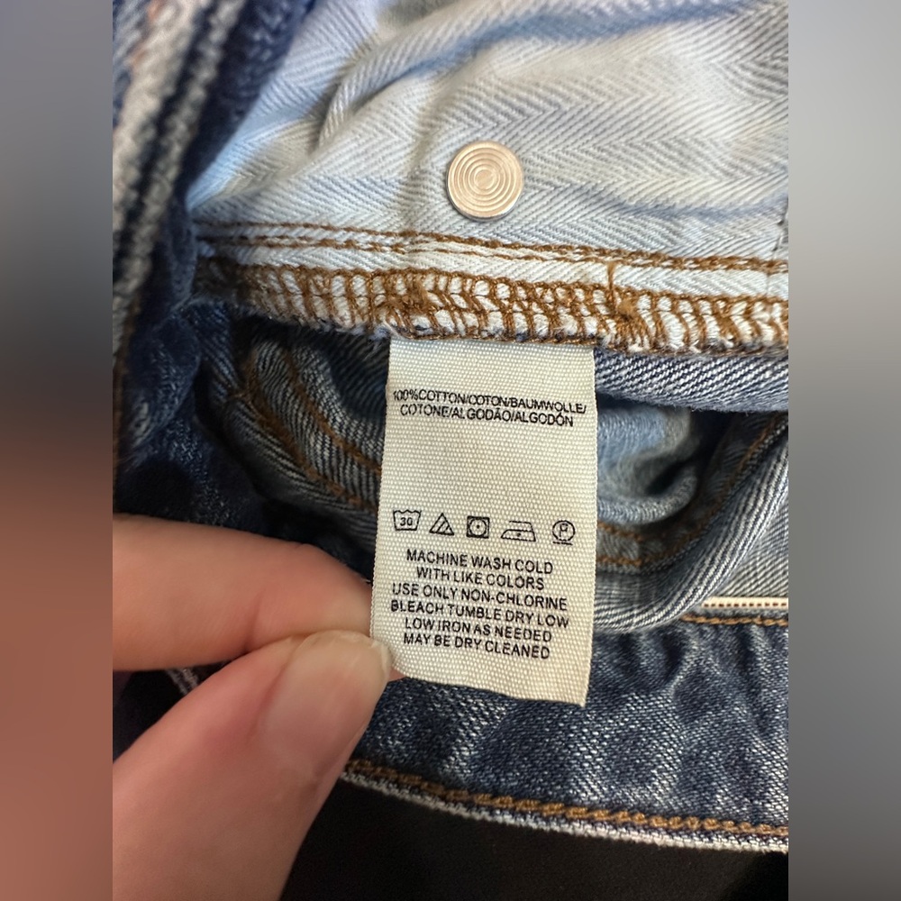 Free People Blue Denim Women Shorts 100% cotton mini with frayed edges size 25 - Picture 5 of 5